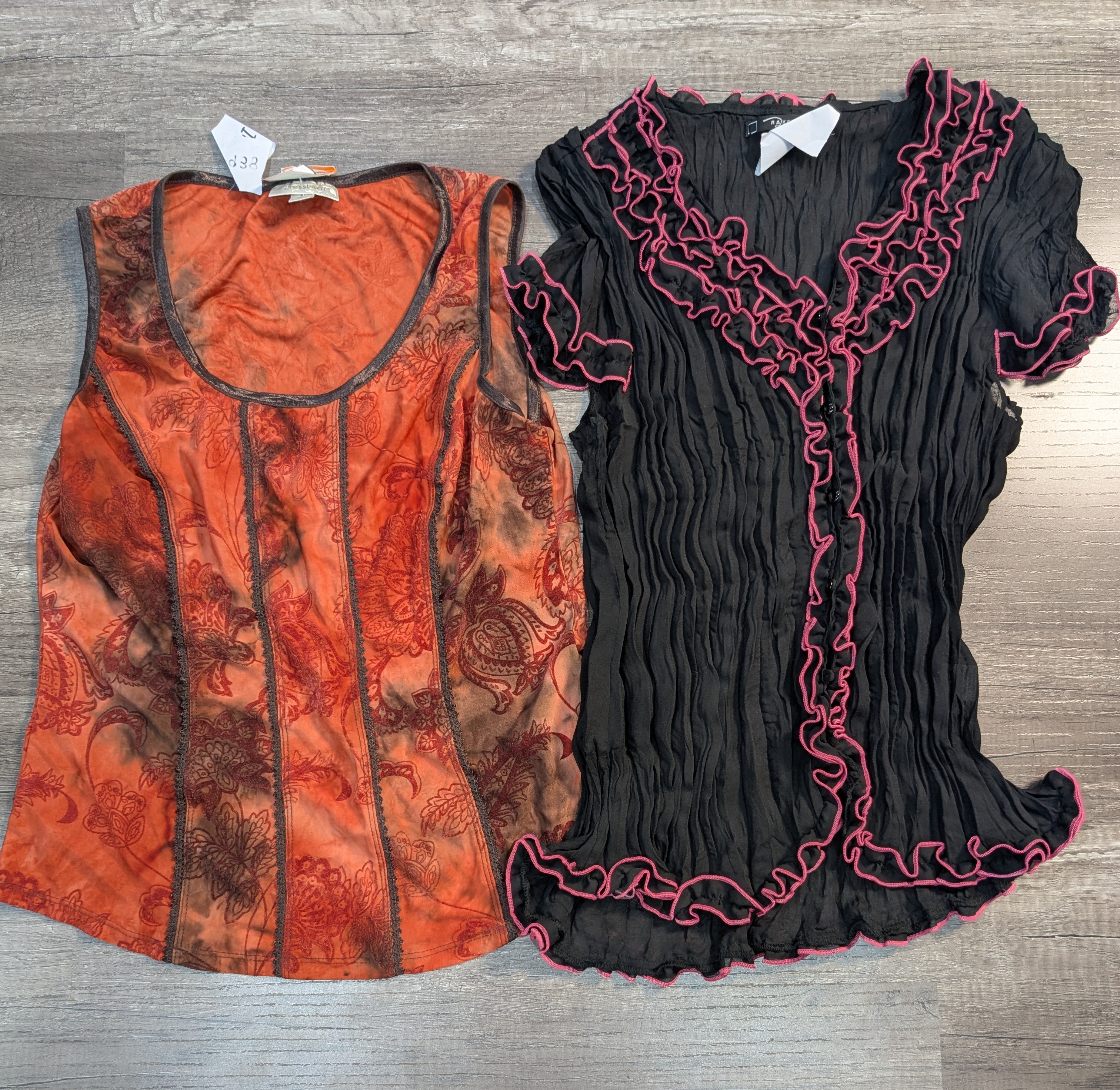 3147 - Y2K Style Blouses