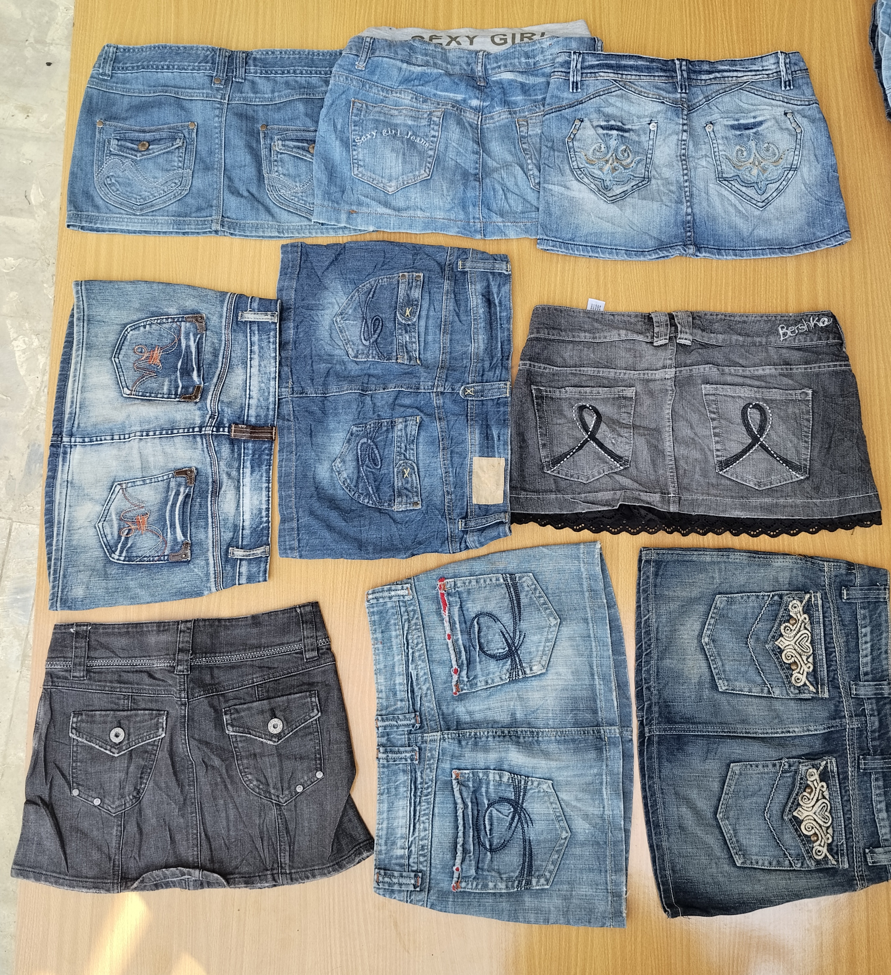 Fishbone and other mini skirts (MSK-154)