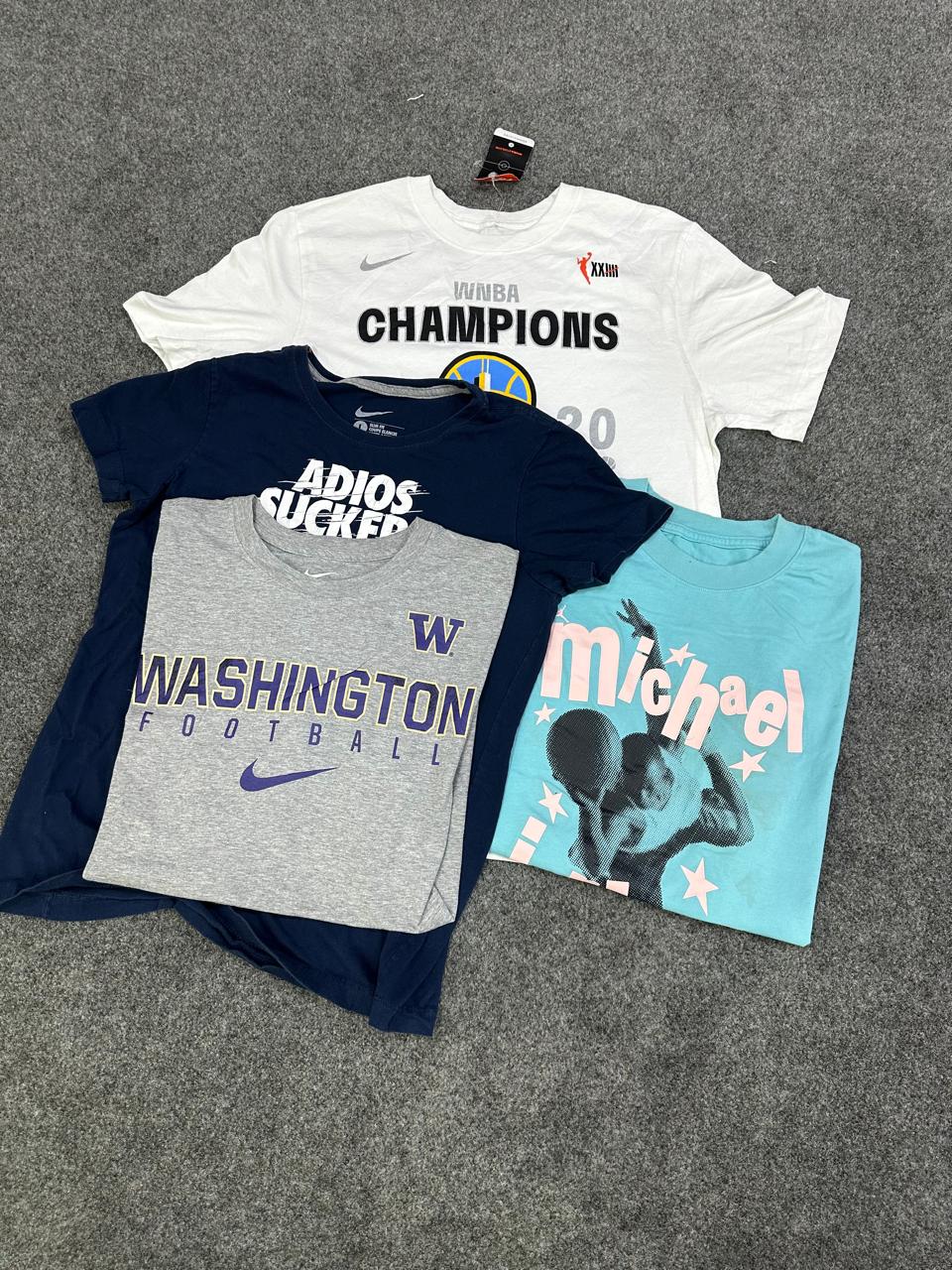 ZV1576 Nike Tシャツ