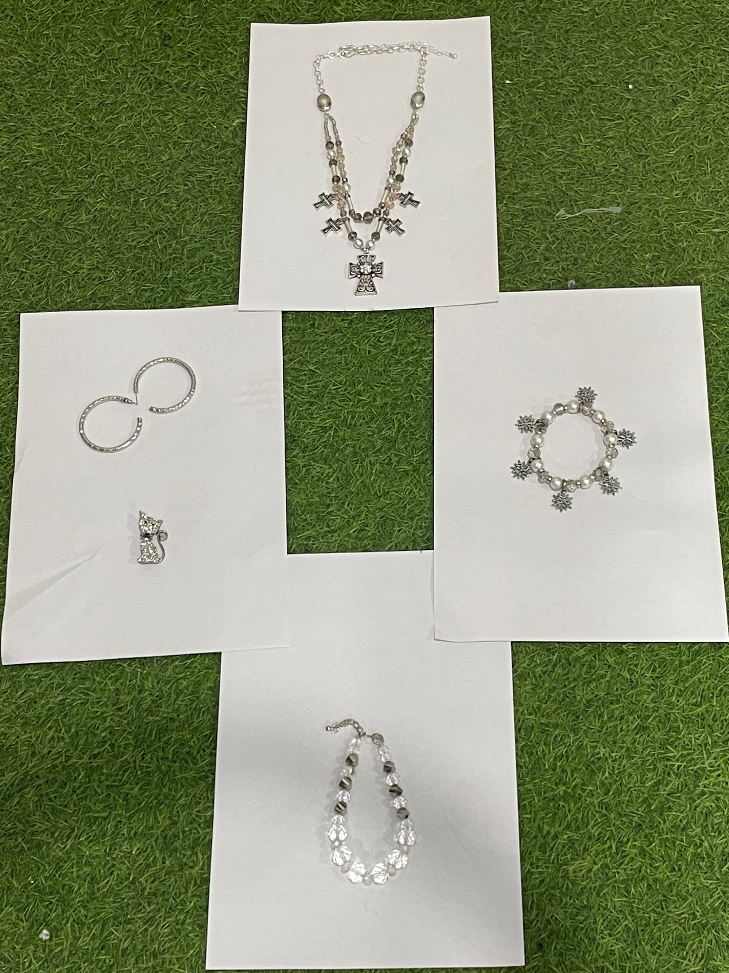 (FV-909) Ensemble de bijoux en argent croix gothiq..