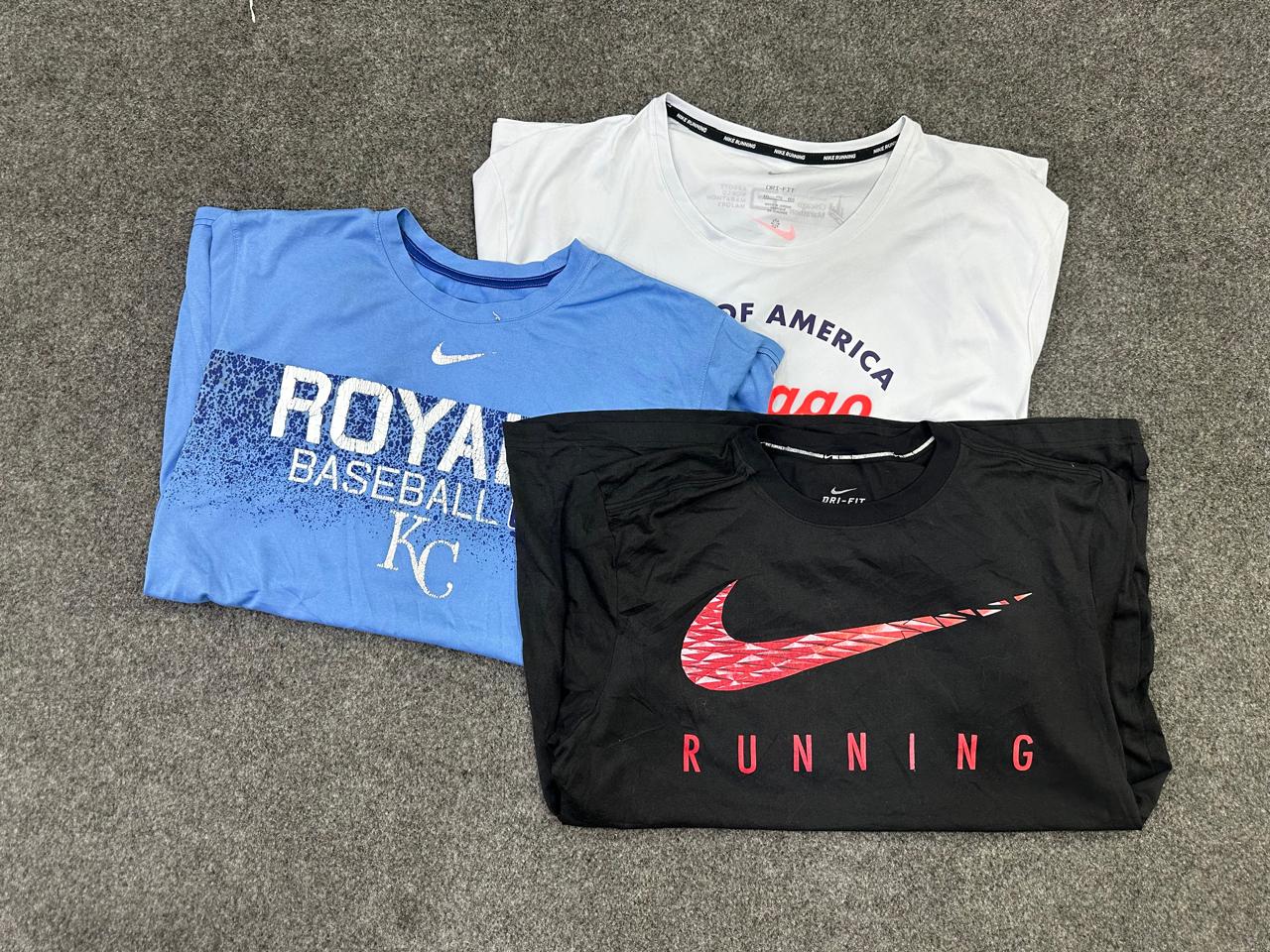 ZV1601 Nikeスポーツシャツ