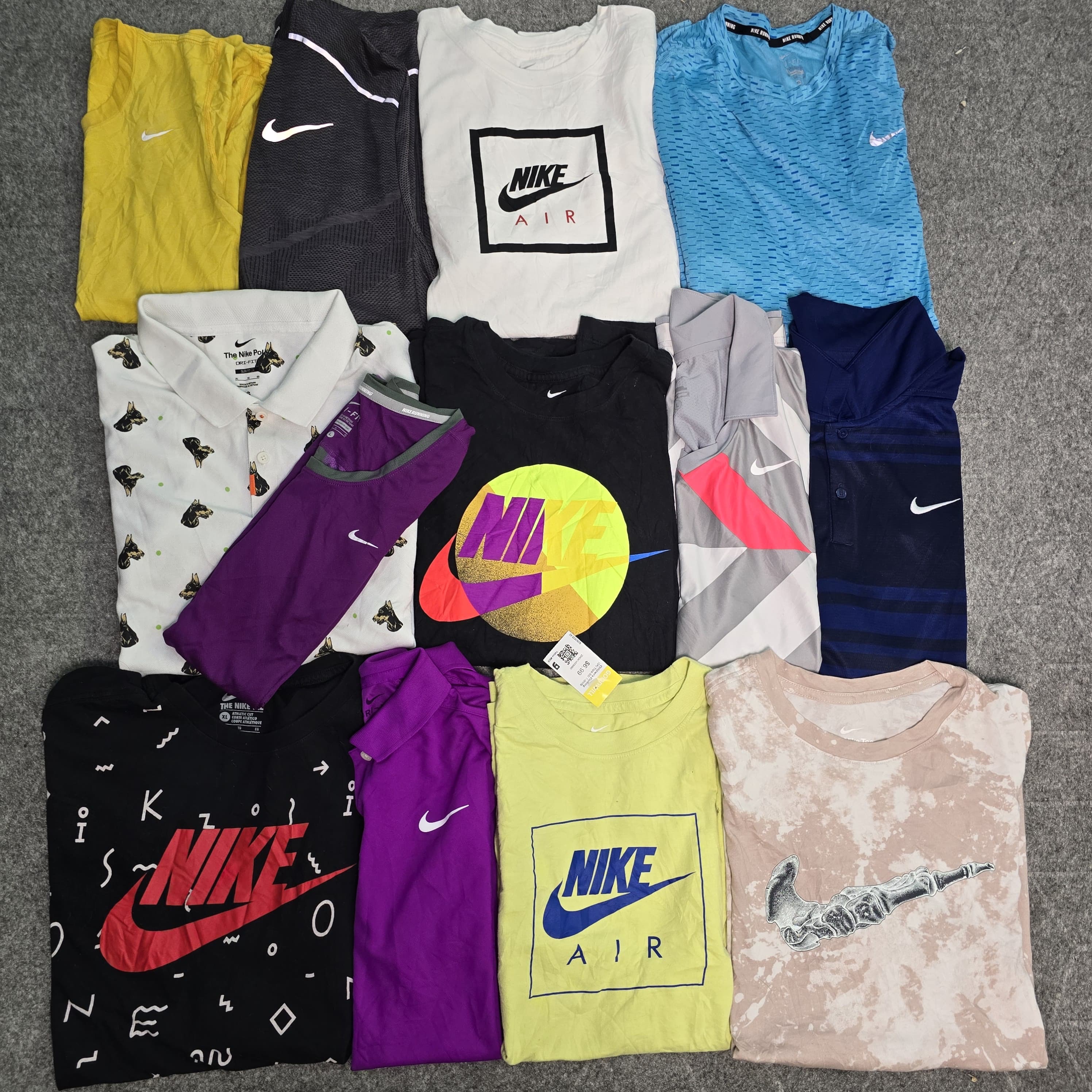 AV-0760 Nike T-Shirts s/s