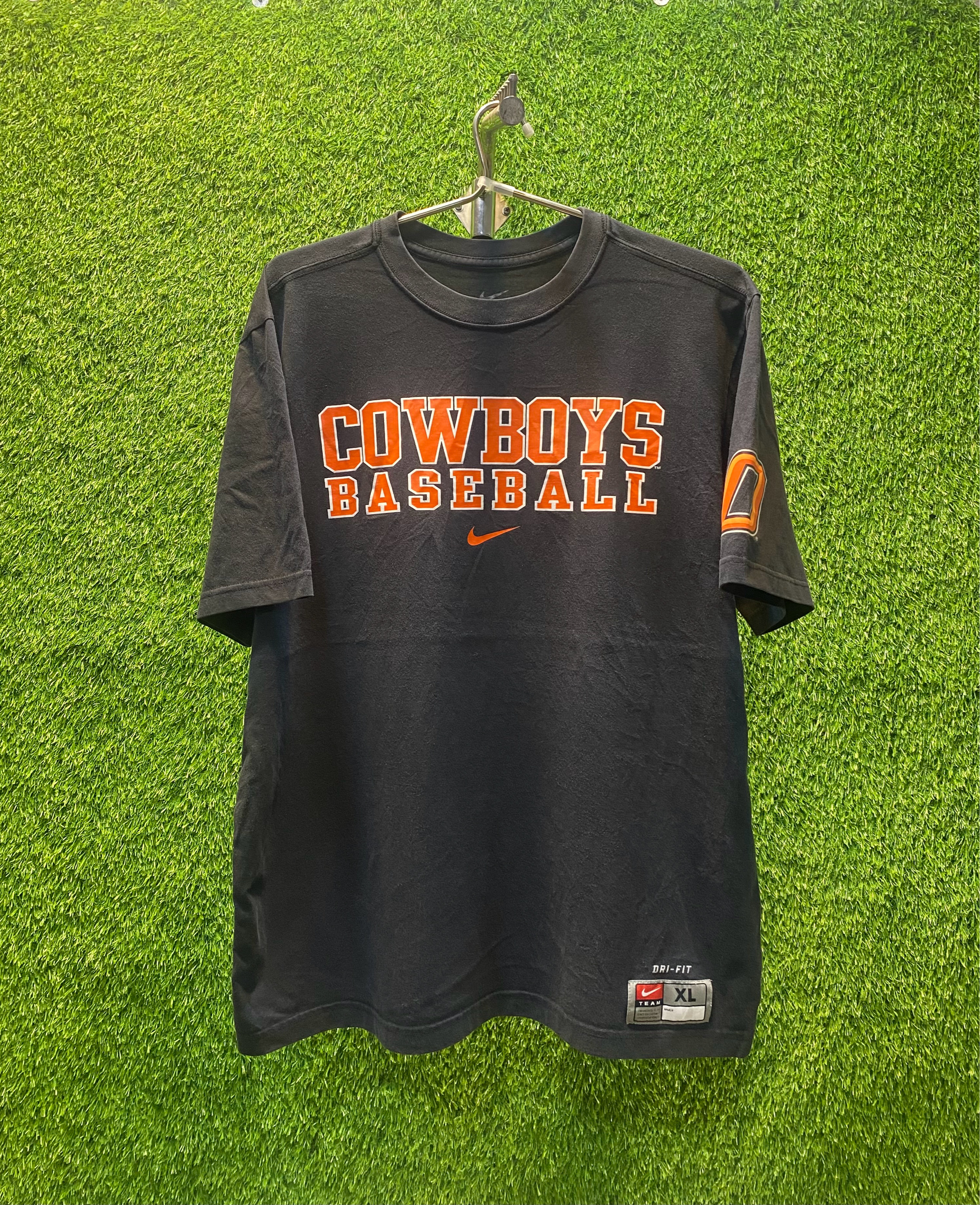 ナイキとアディダスのTシャツミックス