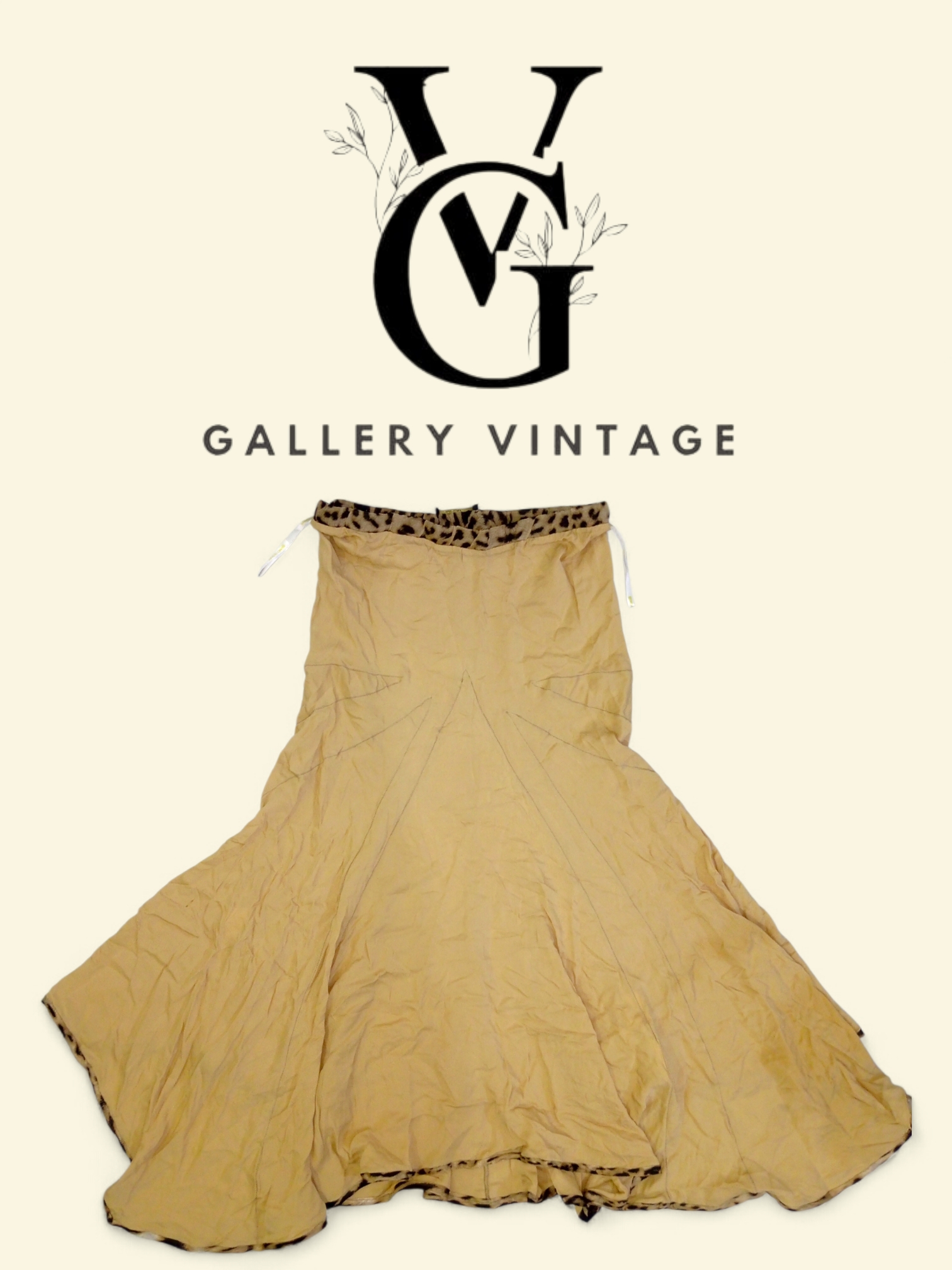 Minissaias polidas Y2K