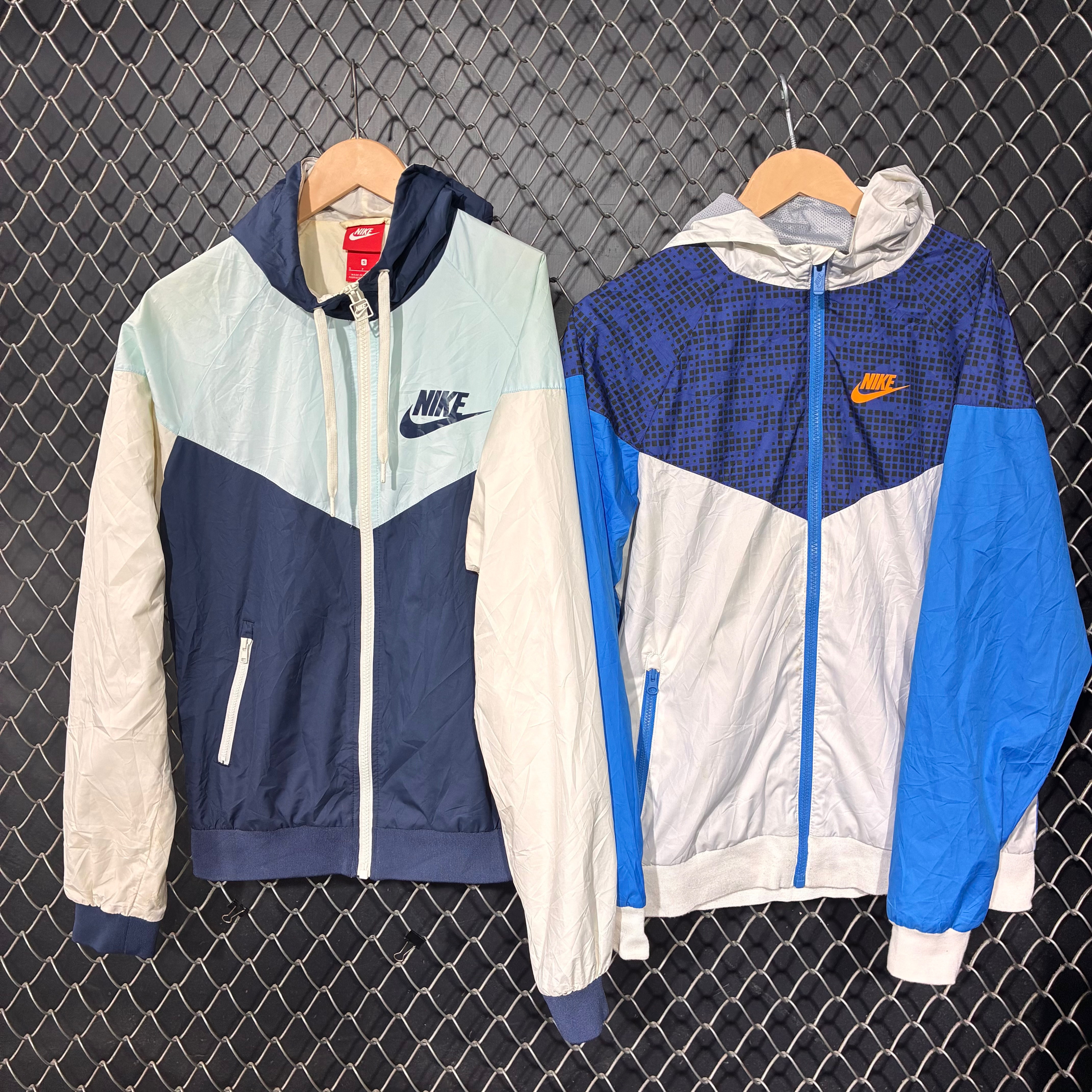Nike Wind Breaker (FNC:1391)