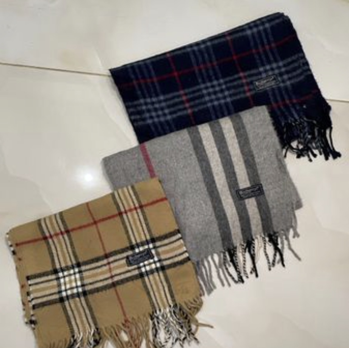 ヴィンテージバーバリーのスカーフ - 新しいドロップ #27126