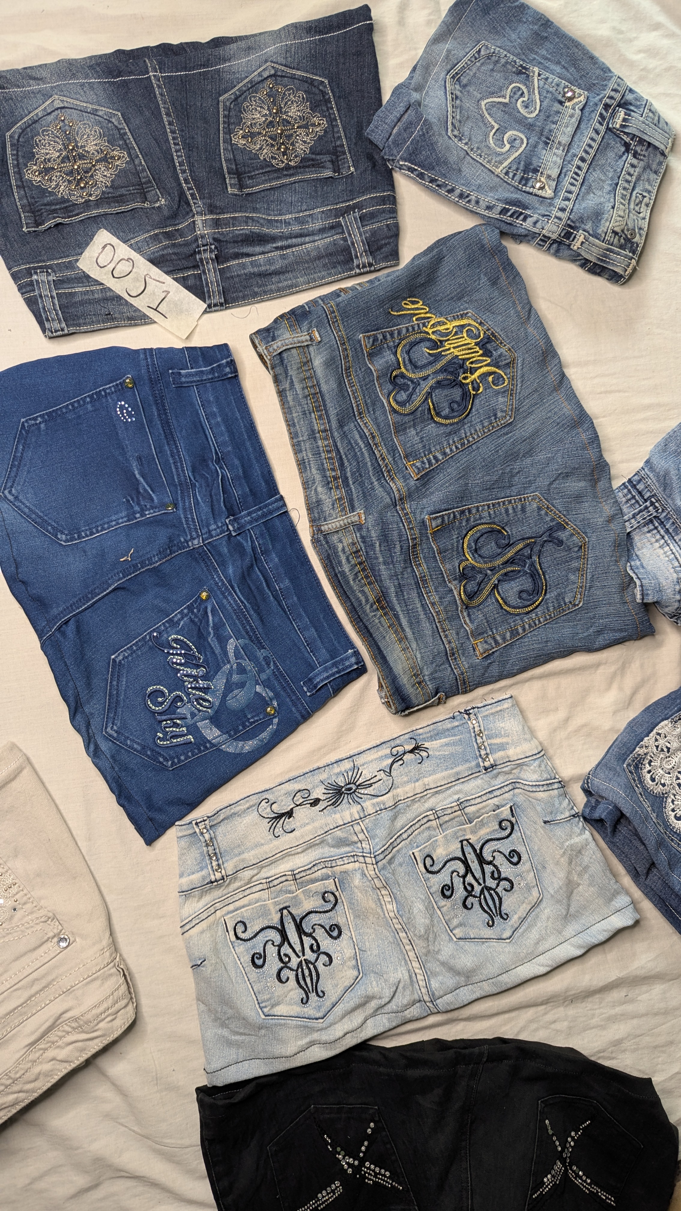 Bellissime mini gonne ricamate 😍