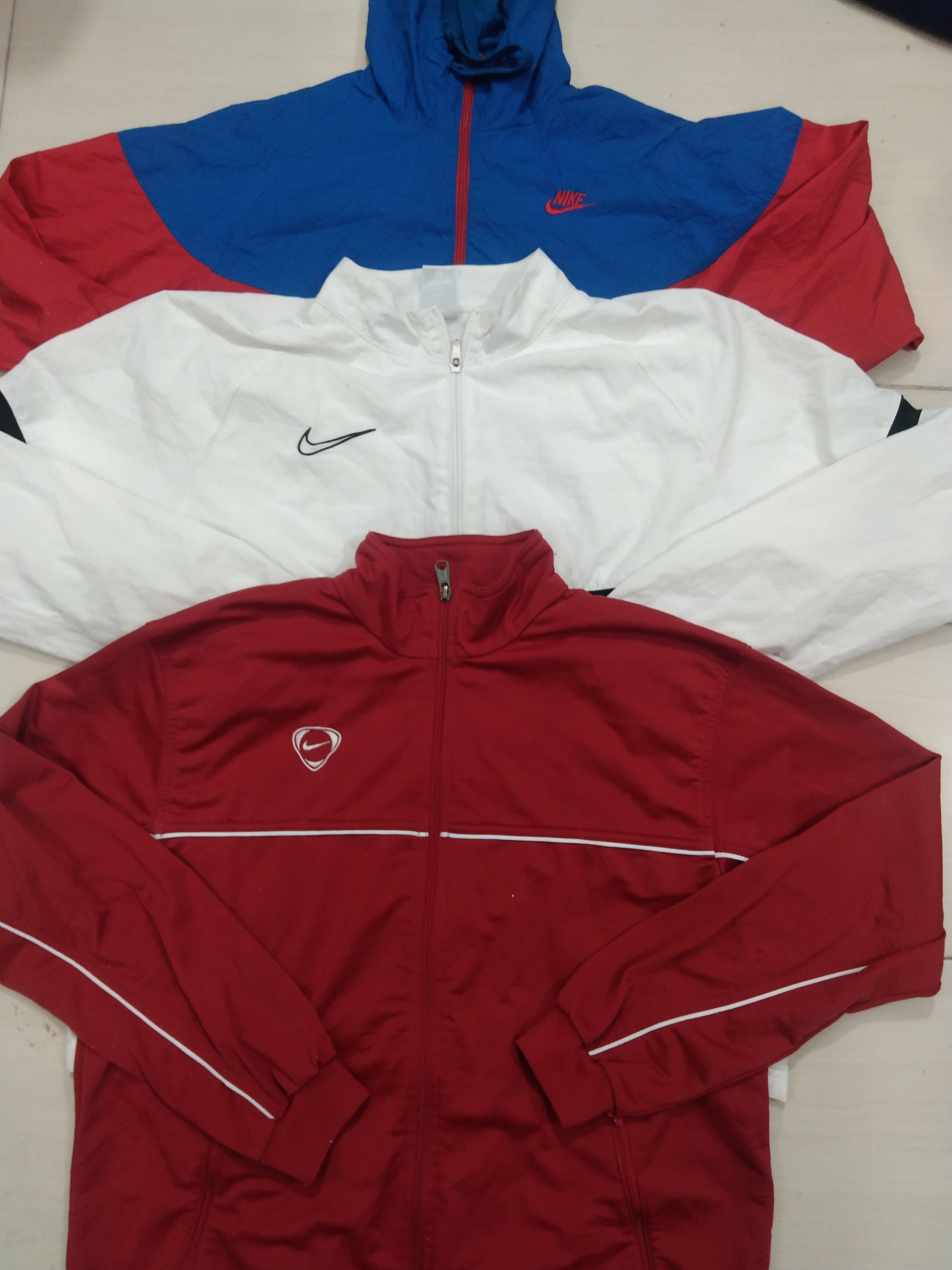 ナイキジャケット