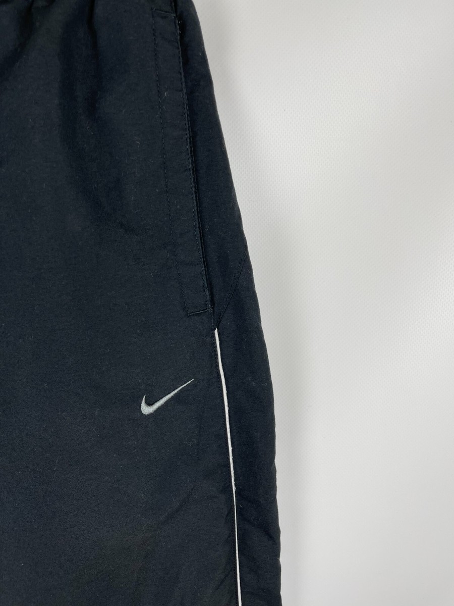 本物のNikeトラックパンツ