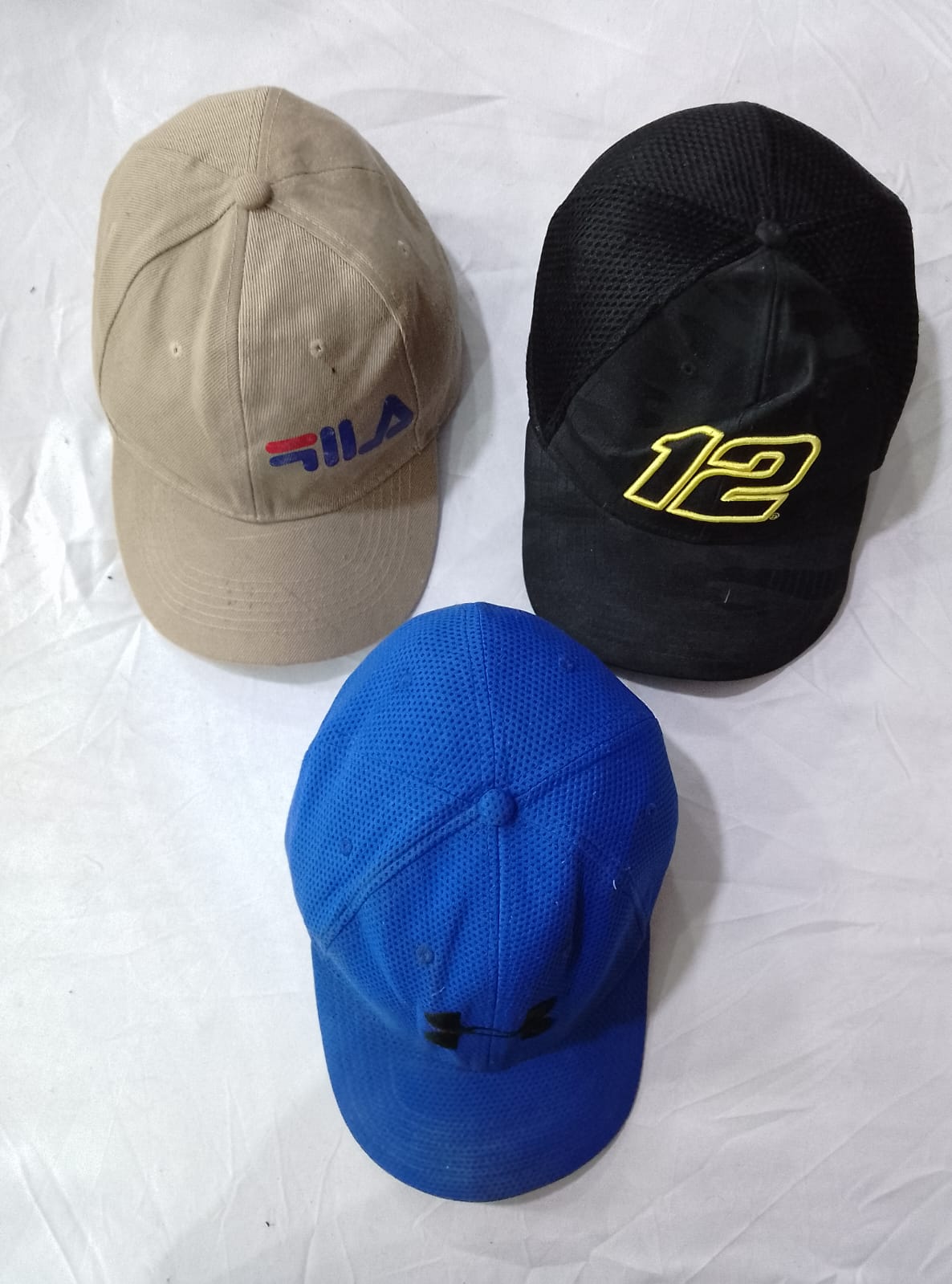 CR6241  Vintage Mix Brand Caps