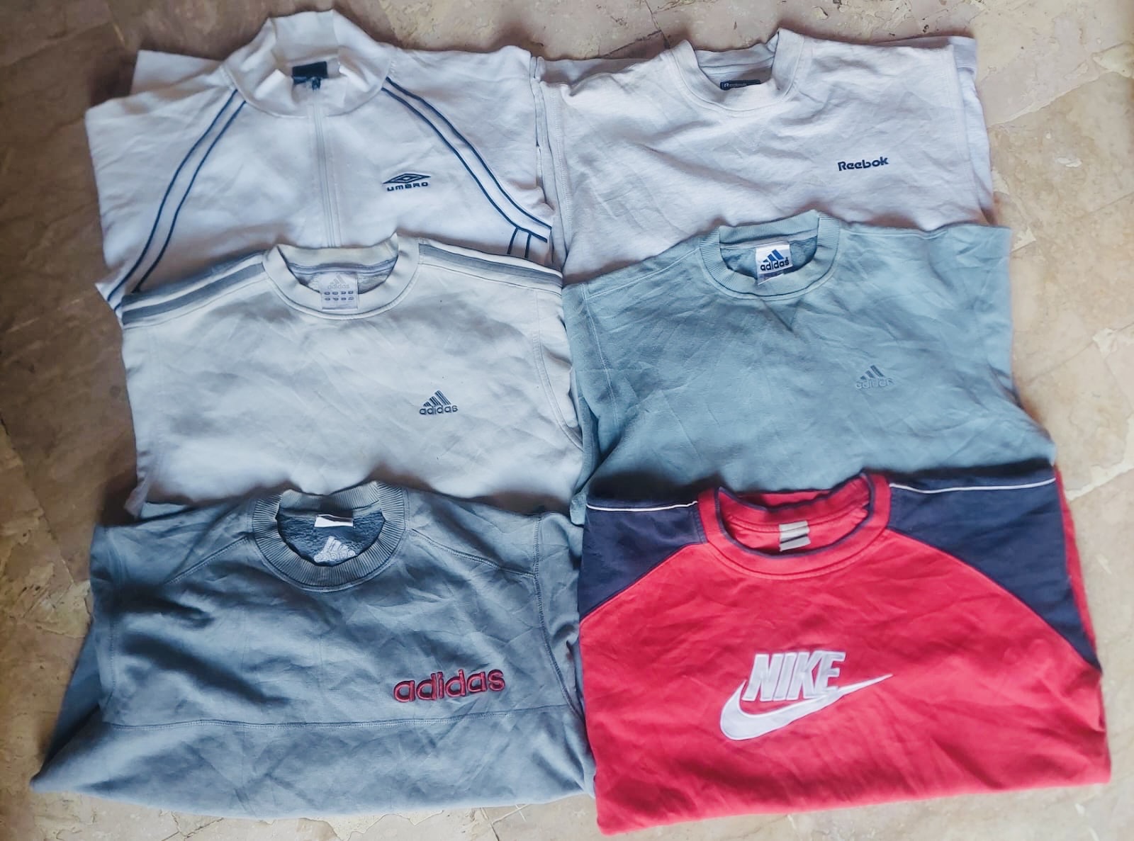 Mix brand vintage sweatshirts bundle 9