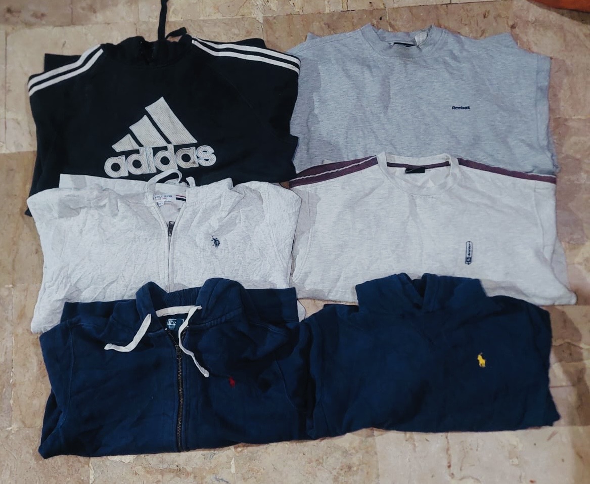Lot de sweatshirts vintage Mix marque 14