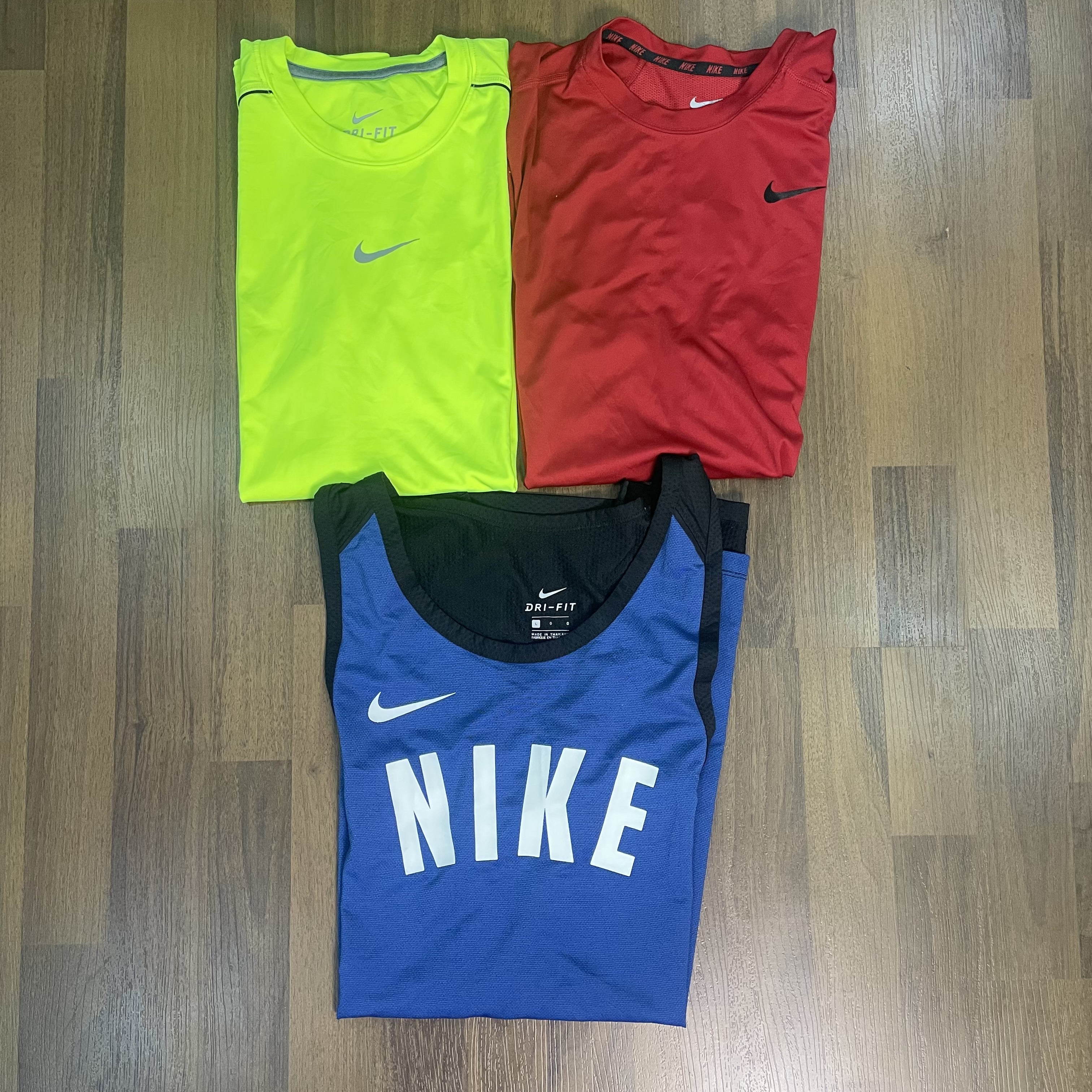 AV-0856 Nike Tank Tops