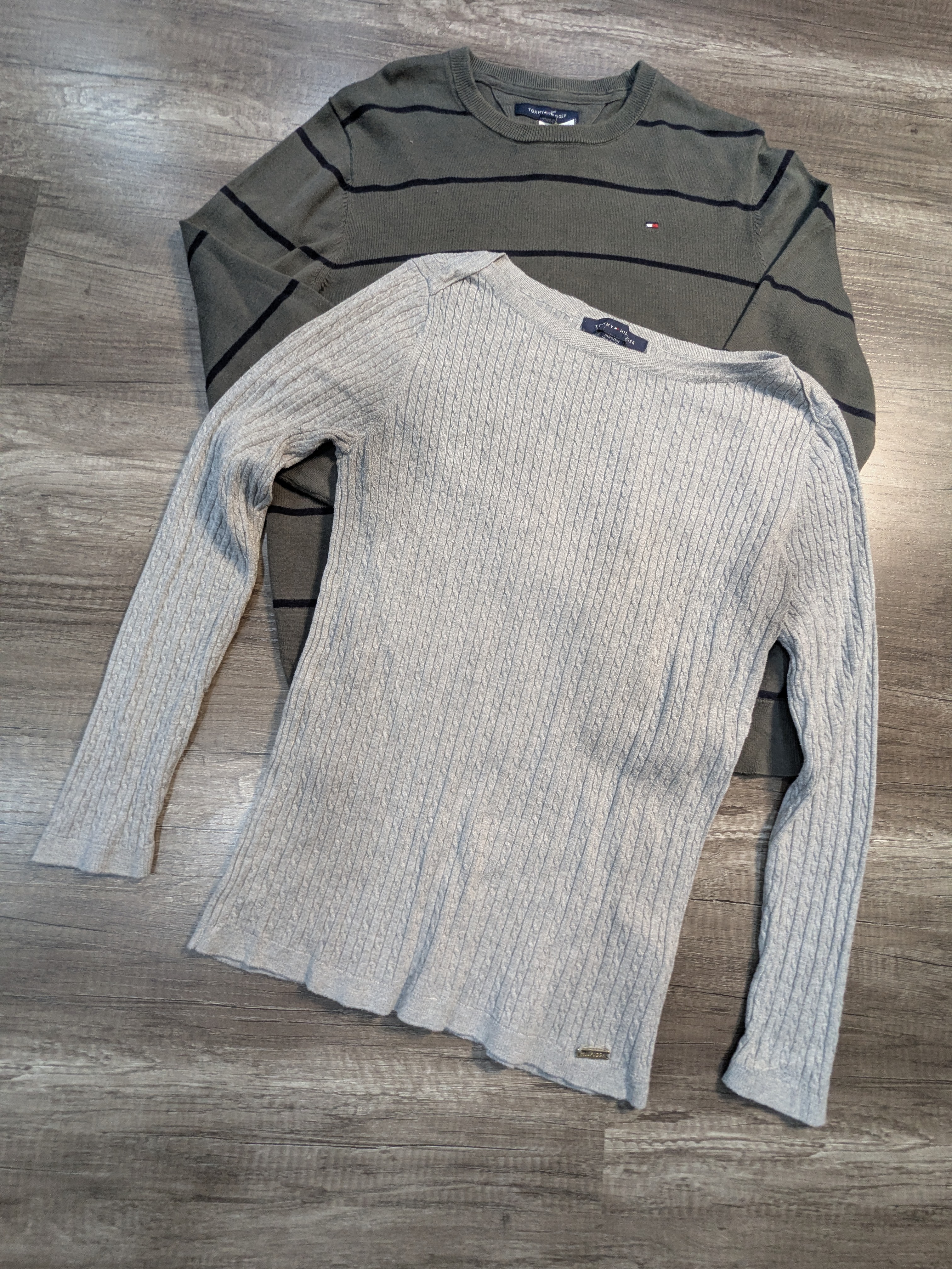 3546 - Tommy Hilfiger Full Zipper Sweatshirts Full..