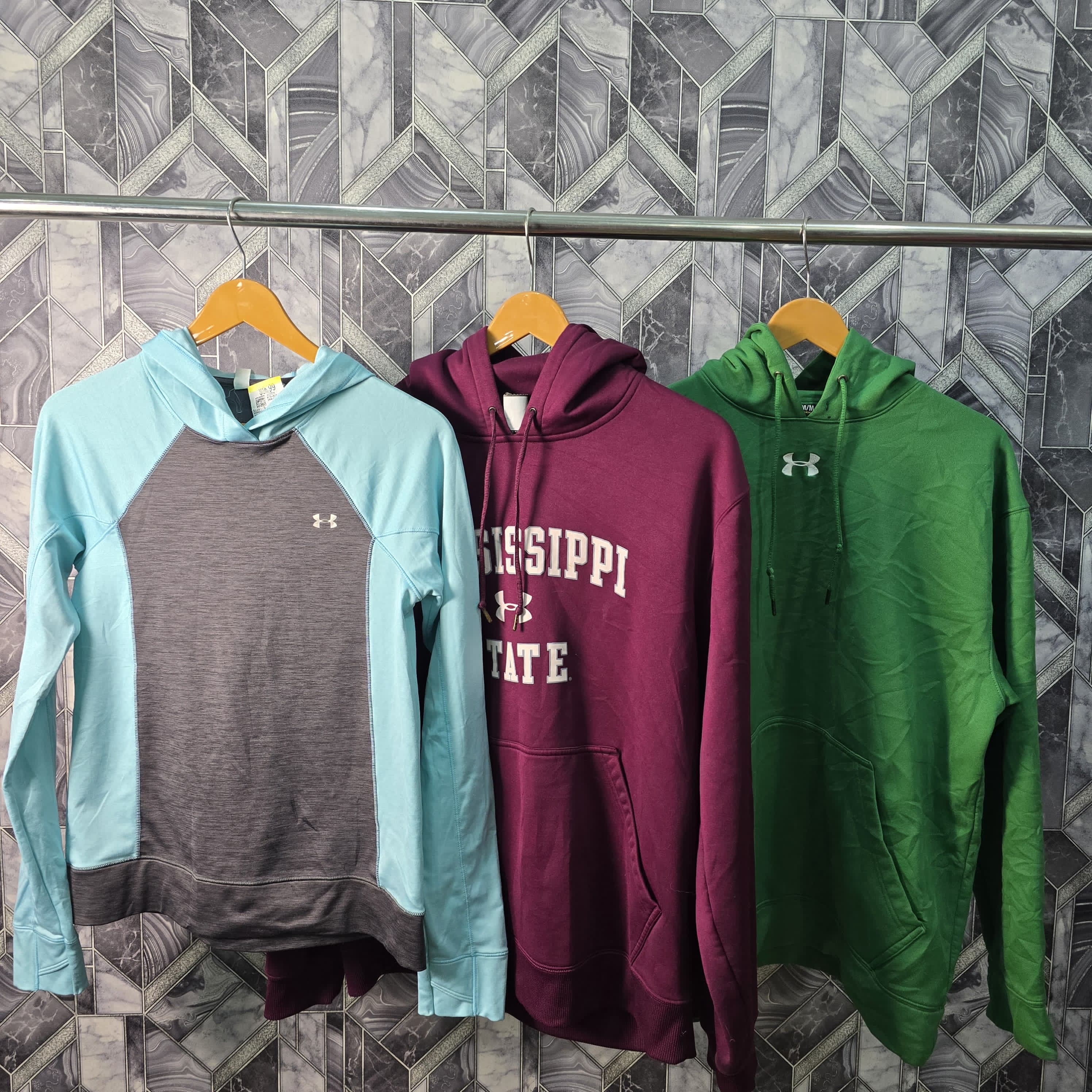 Felpe con cappuccio Under Armour AV-0868