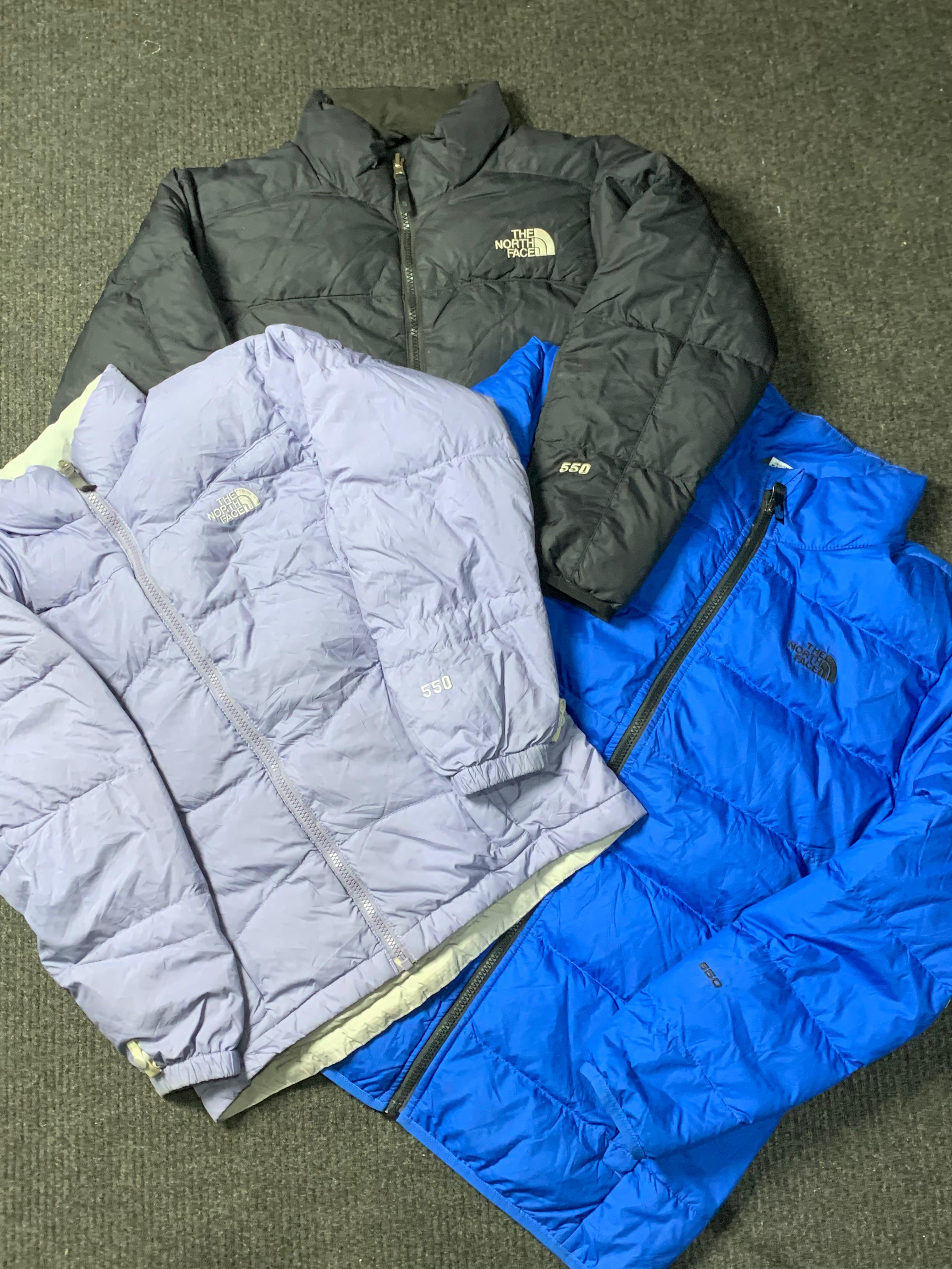 🔥 TNF Puffers - Warm & Stylish!🔥