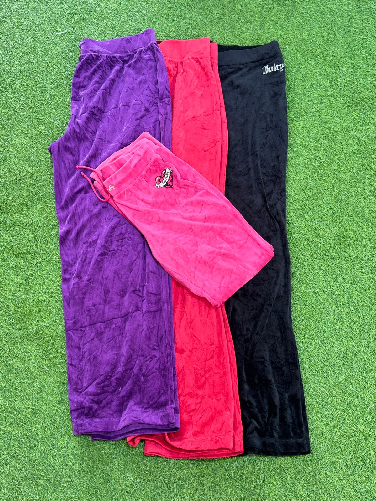 ジュシー・クチュールのトラウザー