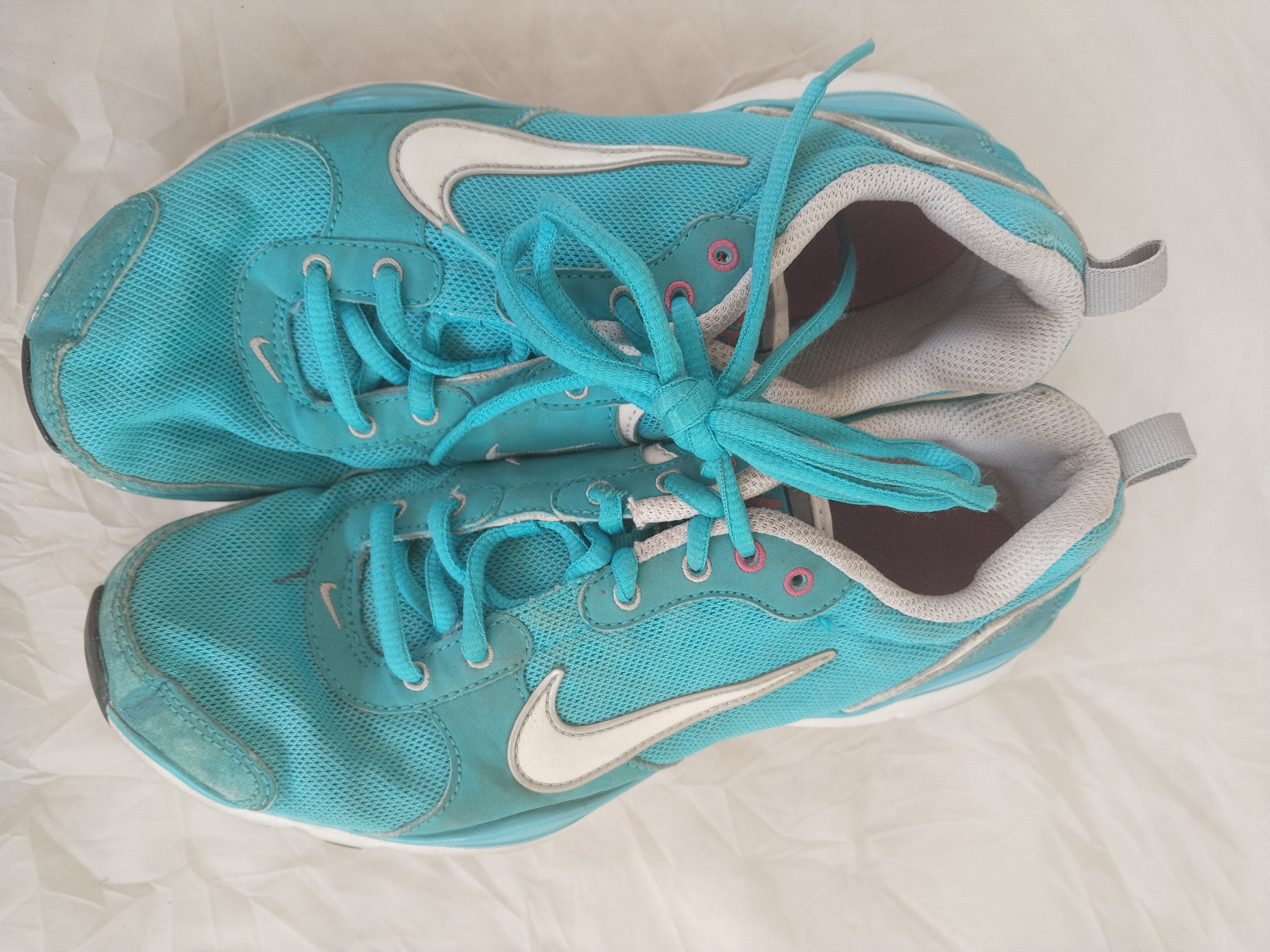 Joggers shoes sneakers 10 pieces