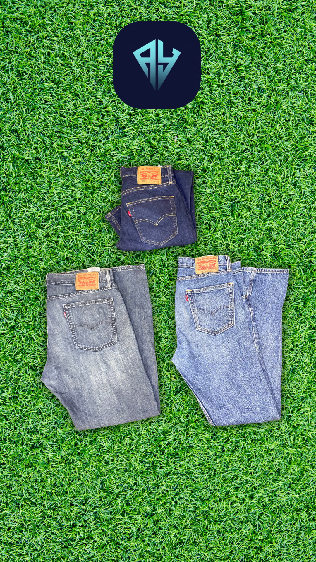 A.Y111 Levi's jeans