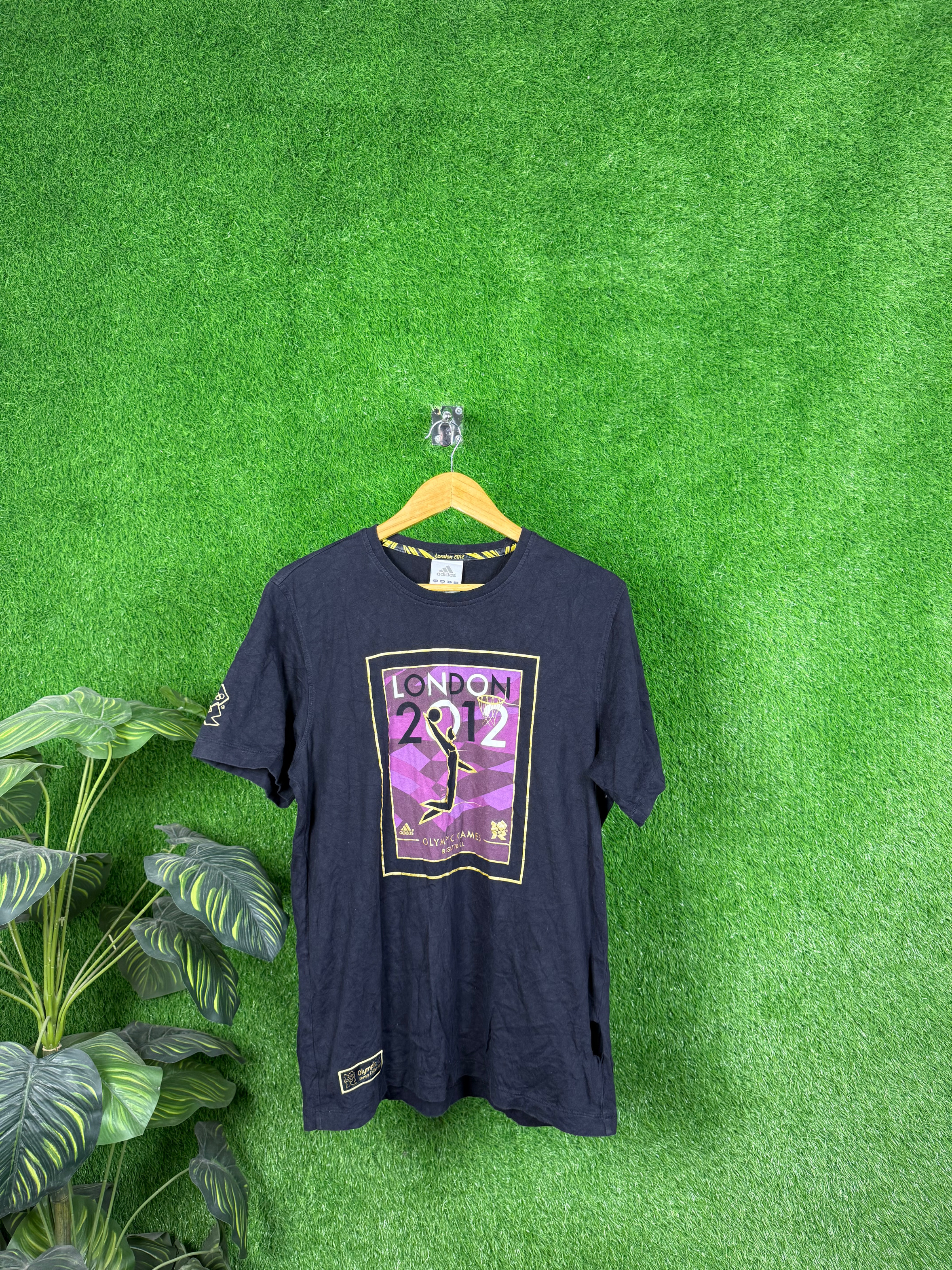 Adidas Crewnecks | R-160