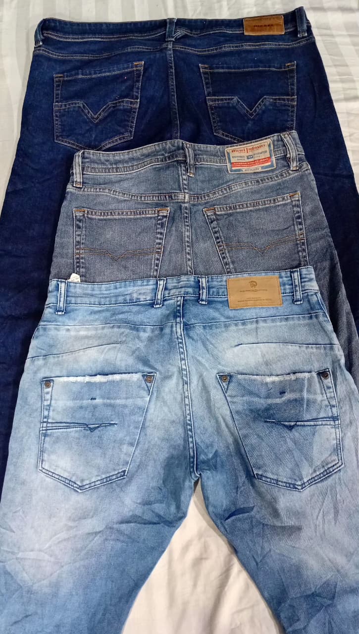 CR6452 Vintage Diesel Men’s Jeans