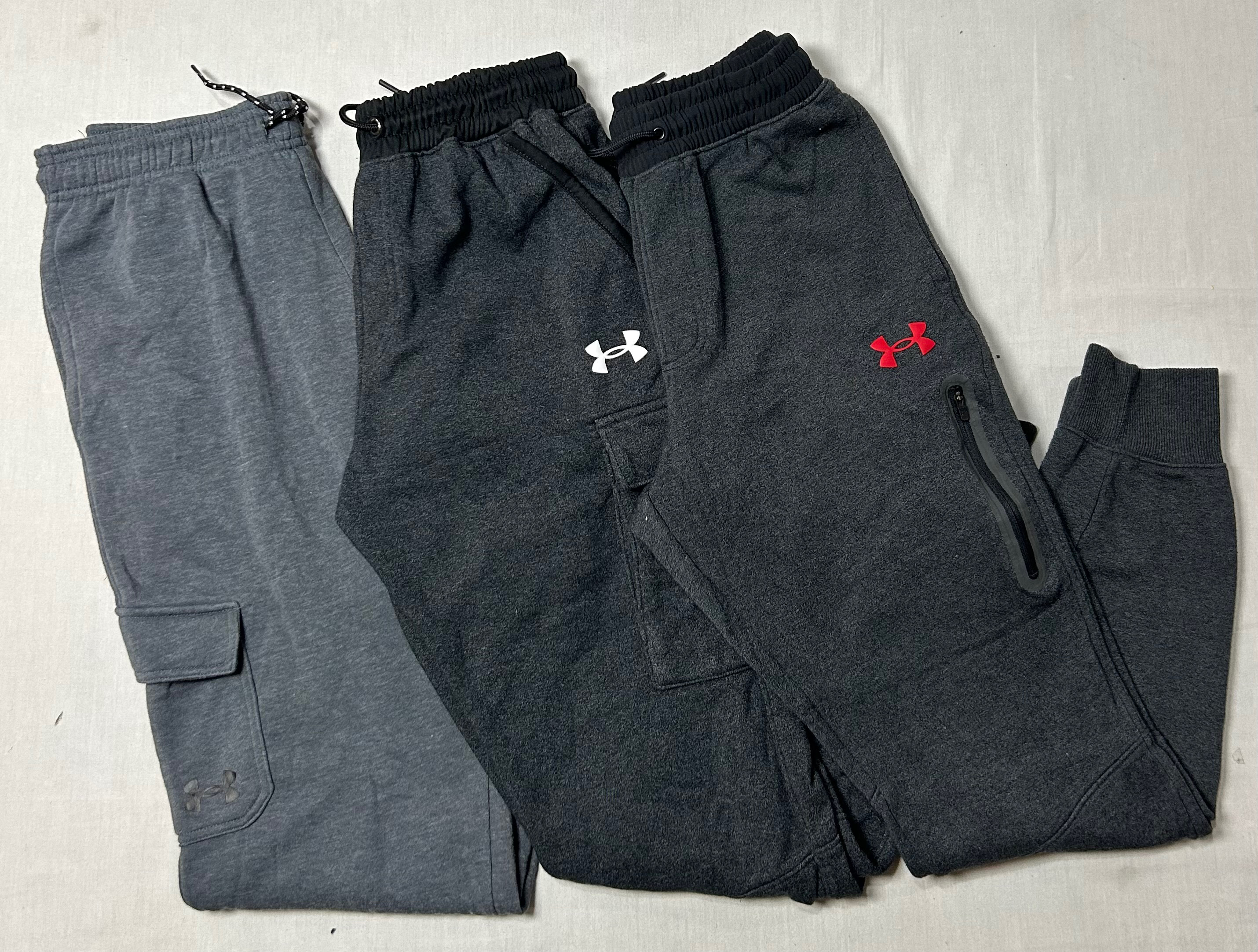 Under Armour track pants WR_0818