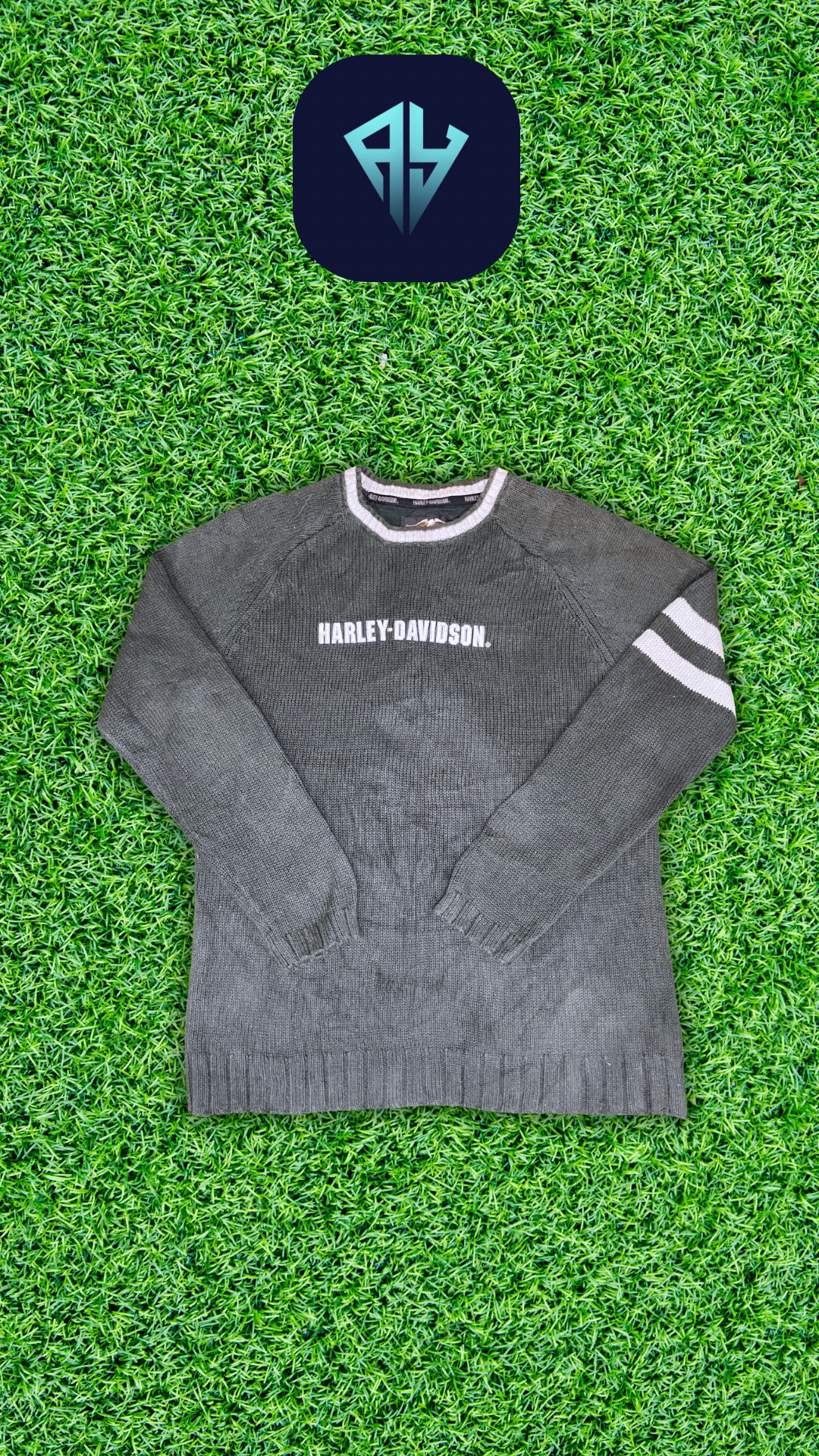 Mixed Branded sweaters