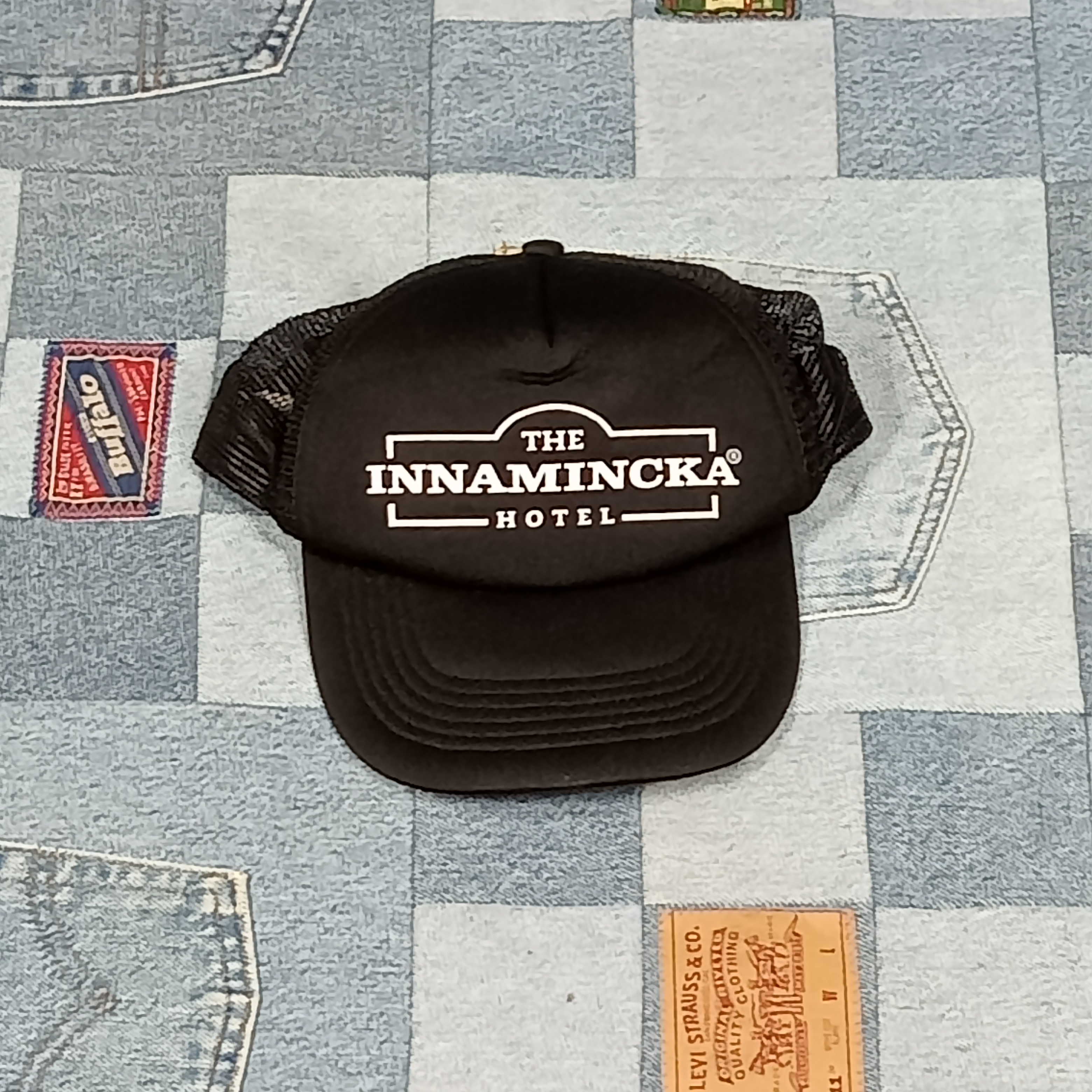 VINTAGE CAPS - BUNDLE 08