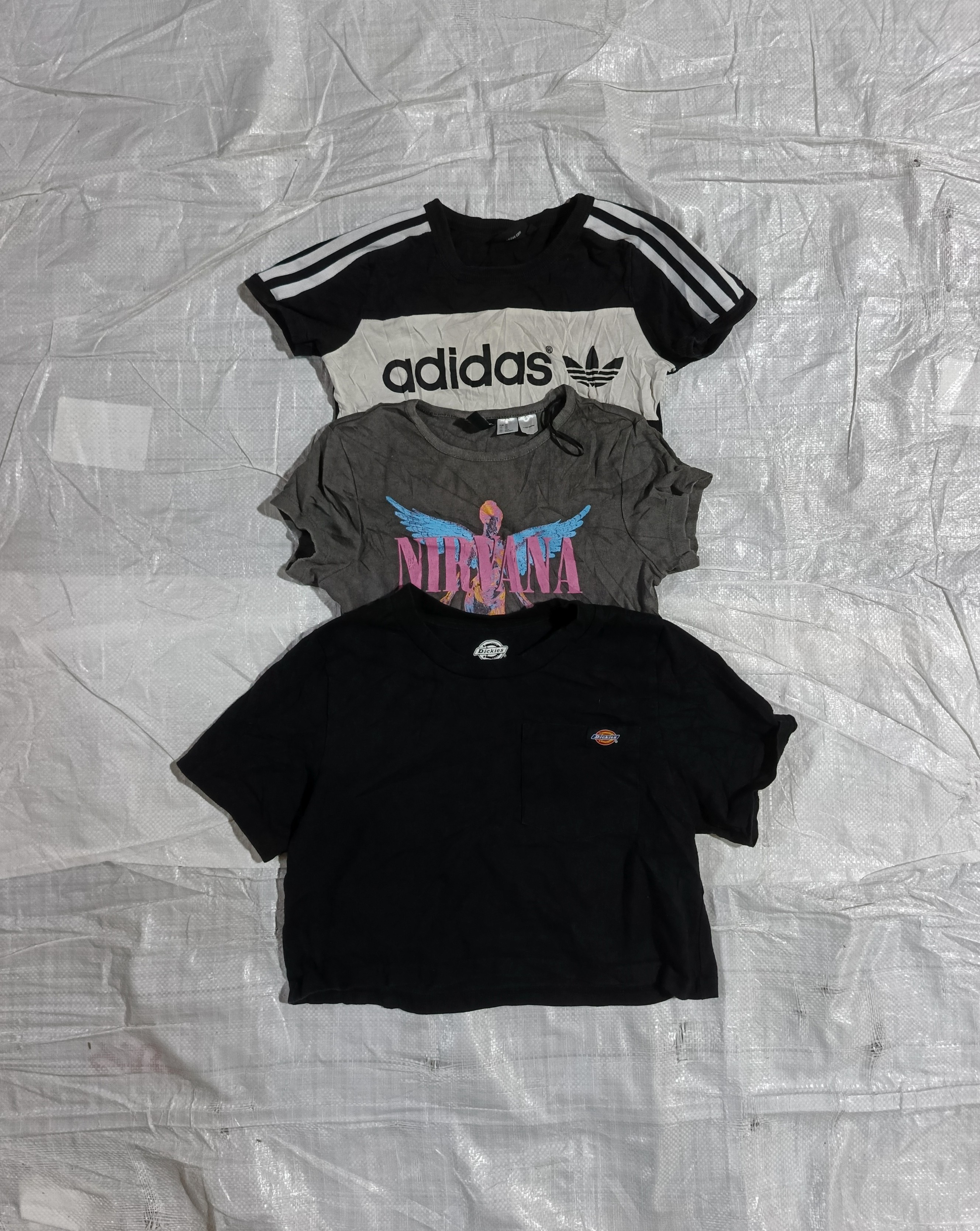 Y2k クロップトップ