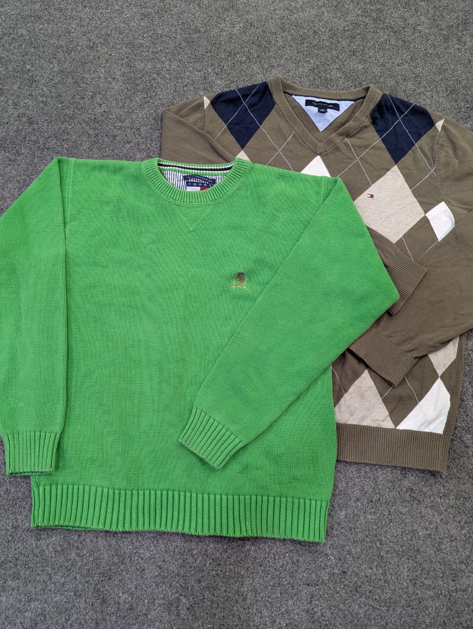 ZV1789 Tommy Sweaters