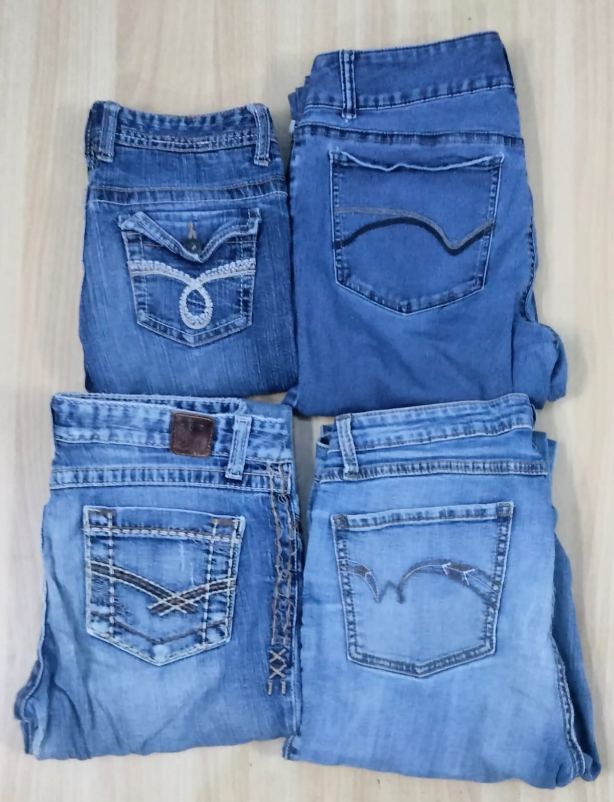 JA 0560 Jeans svasati decorati da donna