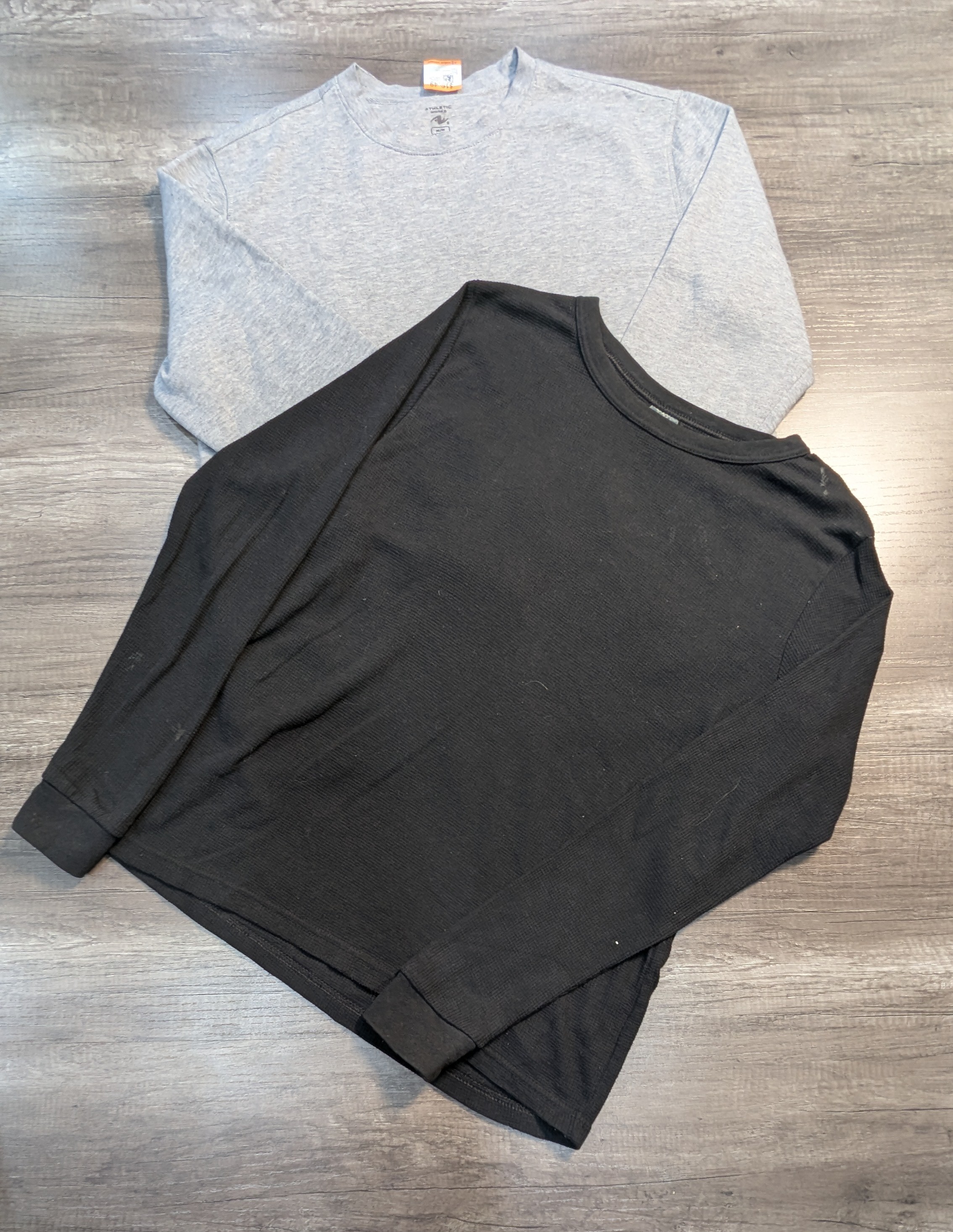 3611 - Athletic Sweatshirt and Long Sleeves T-Shir..